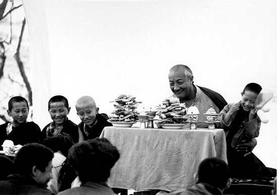 File:Khyentse Rinpoche at Tashijong 1972.jpg